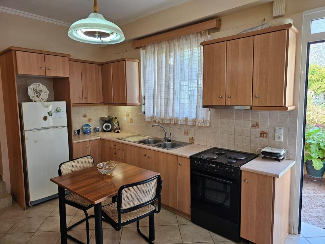 Eva'S Apartment Poros  ภายนอก รูปภาพ